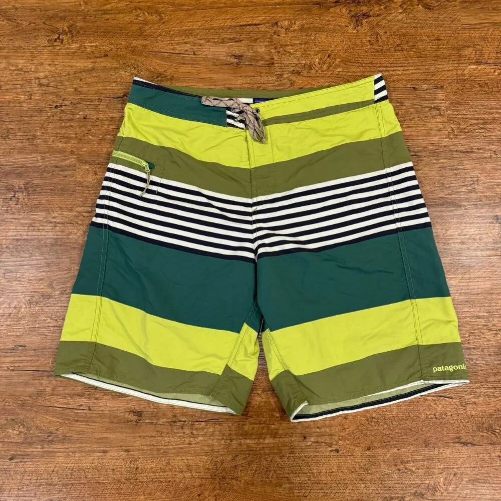 Patagonia Green Striped Wavefarer Board Shorts Swim Trunks Bermudas Men's 35x9